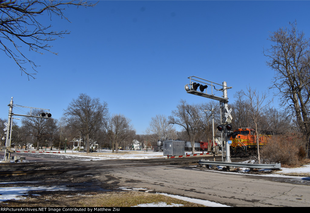 BNSF 5350 ATSF 1015